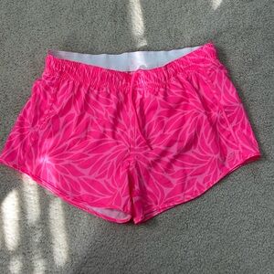 Vineyard Vines Pink Board Shorts (Size XS)
